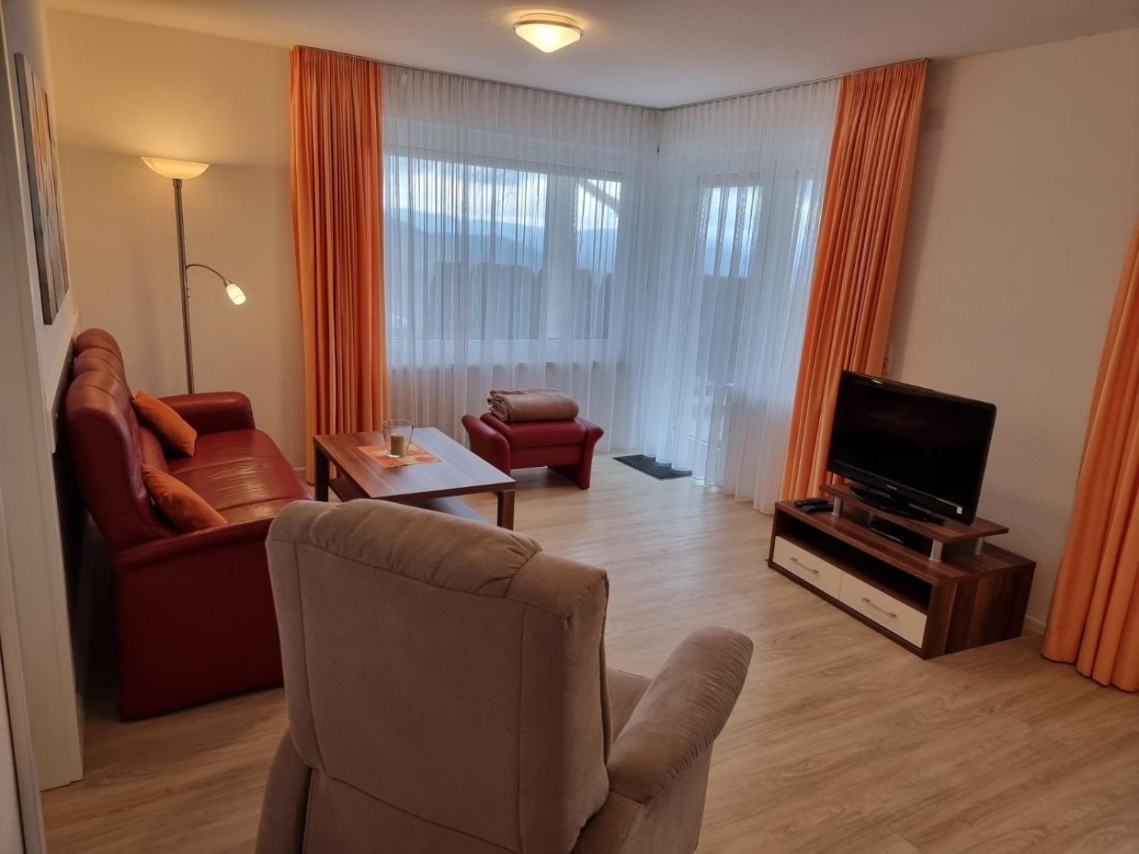 "Schwarzwaldblick" Ferienwohnung 2-4 Pers 65Qm, Schoene Ruhige Suedhanglage Mit Herrl Aussicht Todtnau Dış mekan fotoğraf